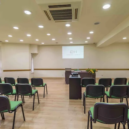 Otel Eurosol & Jardim 3*